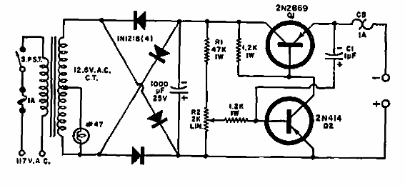 Fuente de alimentación variable de 12 V x 700 mA
Fuente de alimentación variable de 12 V x 700 mA