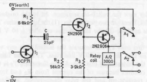 Relé fotosensible
Relé fotosensible