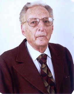 Dr. Max Berezovsky en una foto reciente
Dr. Max Berezovsky en una foto reciente